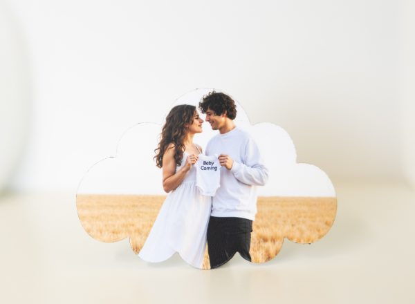 Los Imanes Lámina con Forma son un recuerdo único y especial para Primeras Comuniones, Bautizos, eventos y regalos personalizados.