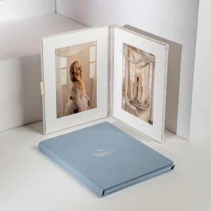 El Folio Fotográfico de Diseño Premium Personalizado es una forma elegante y atemporal de conservar los recuerdos más importantes.