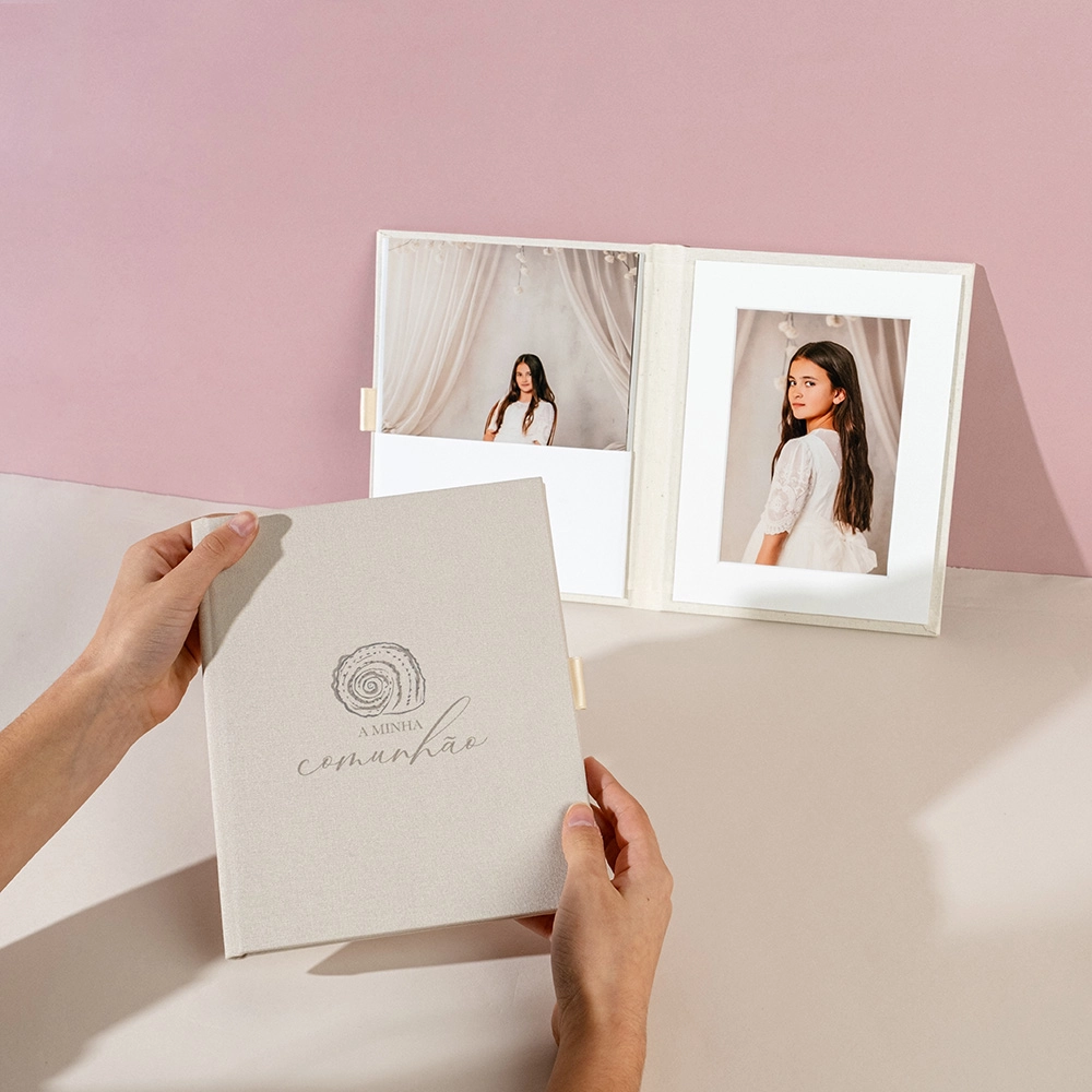 Folio Premium de Primera Comunión Personalizado