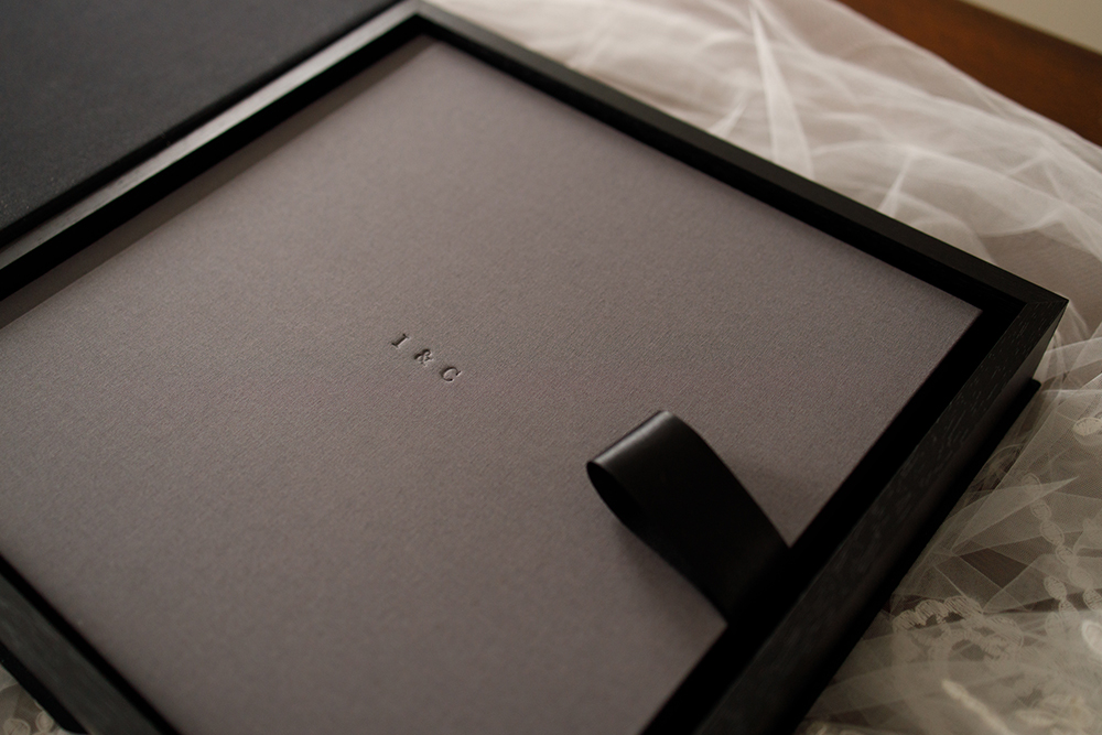 Caja Personalizada Premium "Box Caribe" para Álbum Fotográfico